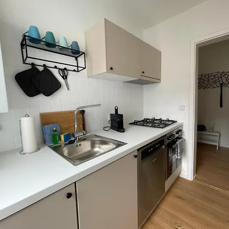 Apartamento City-apartment Mit Theaterblick *