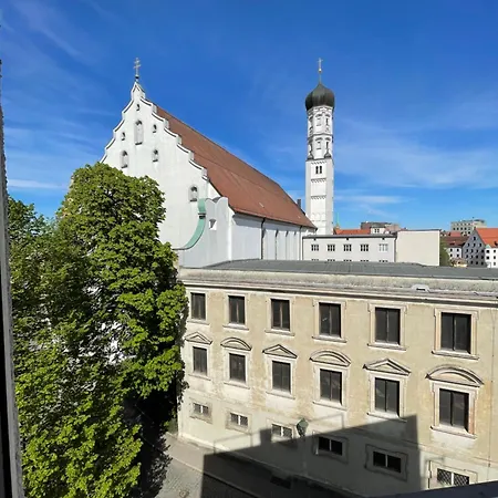 City-apartment Mit Theaterblick Augsburg